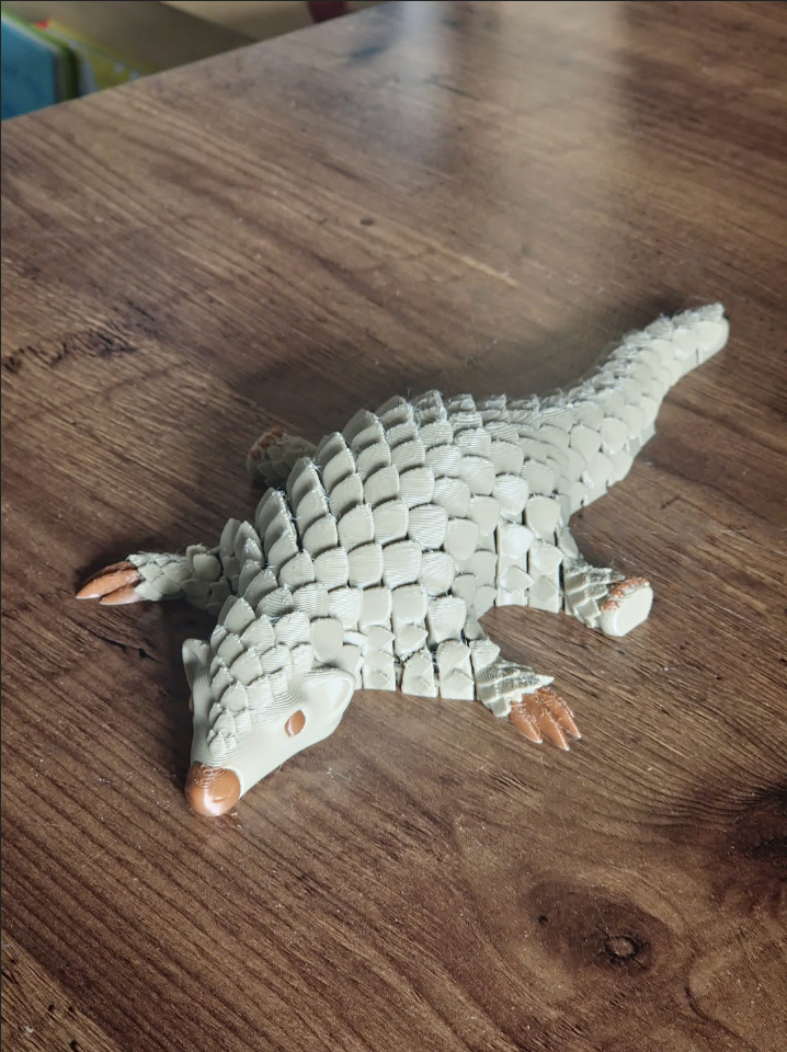 Flexi Pangolin