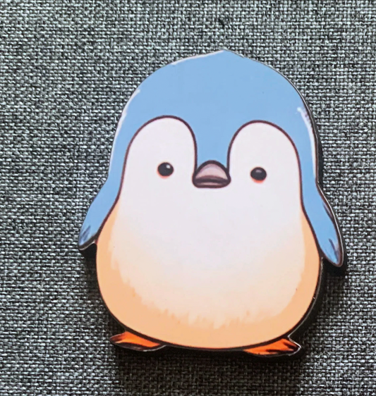 Penguin 1 Pin Badge/ Magnet