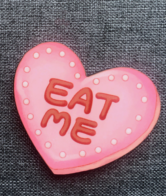 "Eat Me" Cake Pin Badge/ Magnet - Alice in Wonderland