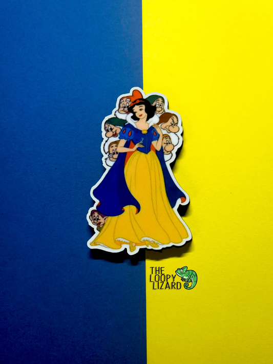 Snow White and Dwarfs Pin Badge/ Magnet
