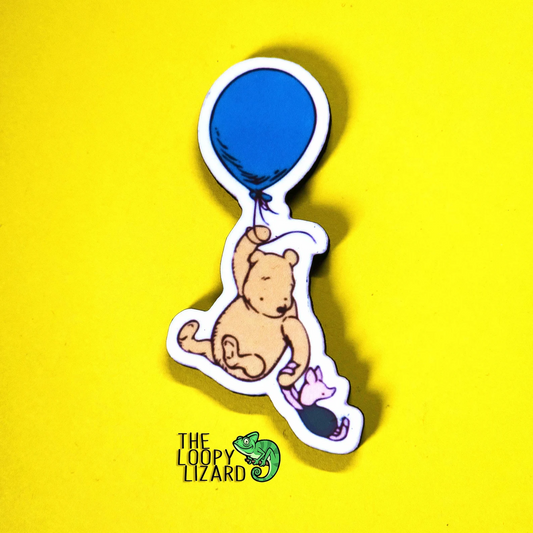 Winnie the Pooh Balloon Pin Badge/ Magnet