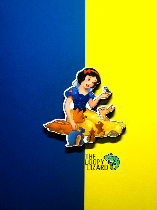 Snow White and Animals Pin Badge/ Magnet