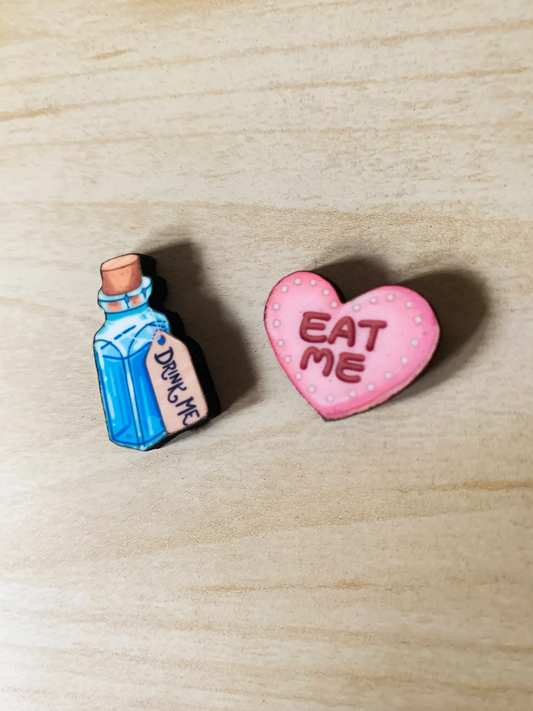 Eat Me, Drink Me - Alice in Wonderland